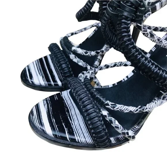 L.A.M.B Zebra Vine Black and White Strappy Leather Heels Sandals Size 8.5 - Picture 10 of 15